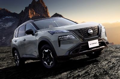 Türkiye'de Satılan Nissan Otomobil Modelleri: 4 Nissan Marka Araba 4