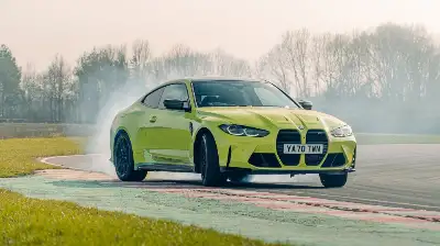 BMW M Serisi Modelleri: M Paket 26 BMW Araç 6