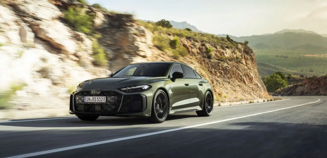 Audi RS 5 Sedan