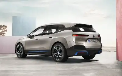 BMW iX xDrive40