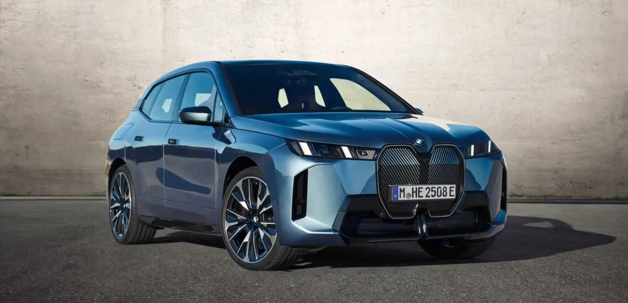 BMW iX xDrive60
