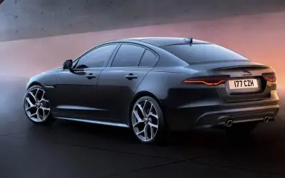 Jaguar XE