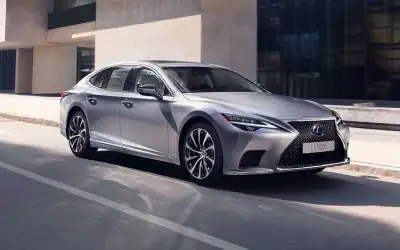 Lexus LS 500h Hybrid
