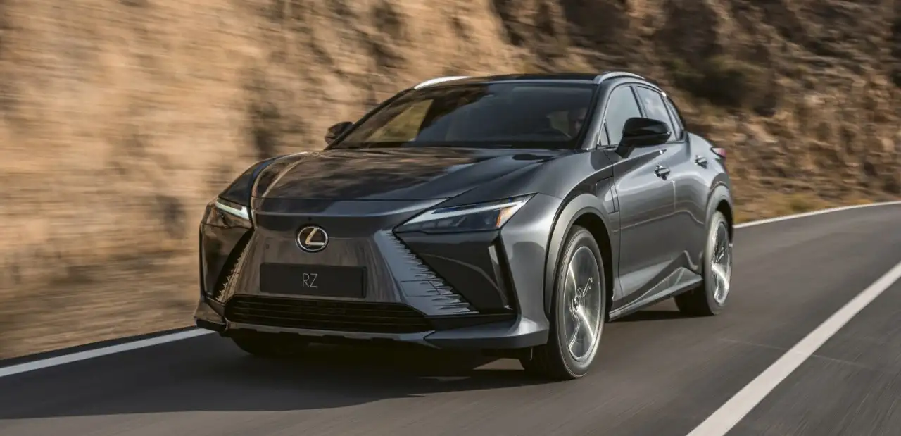 Lexus RZ 450e