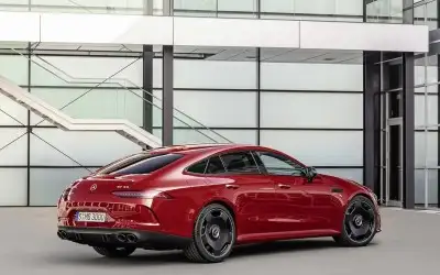 Mercedes-AMG GT 43 4MATIC+