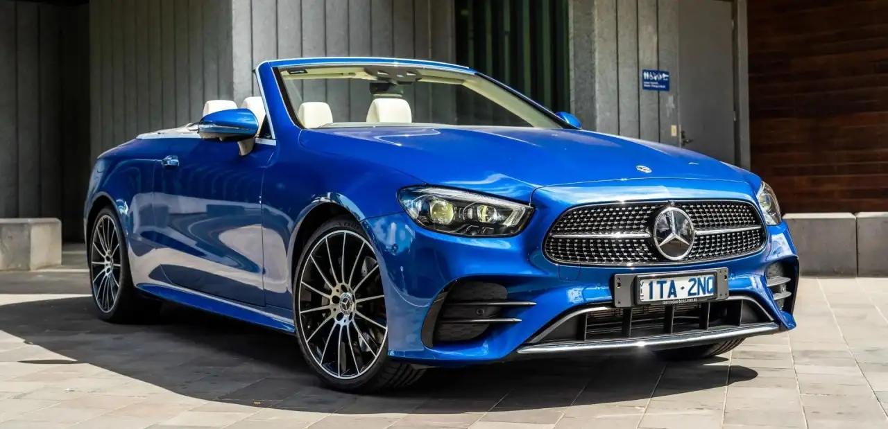 Mercedes E Segment Cabrio Otomobiller: Üstü Açık 3 Mercedes Araba
