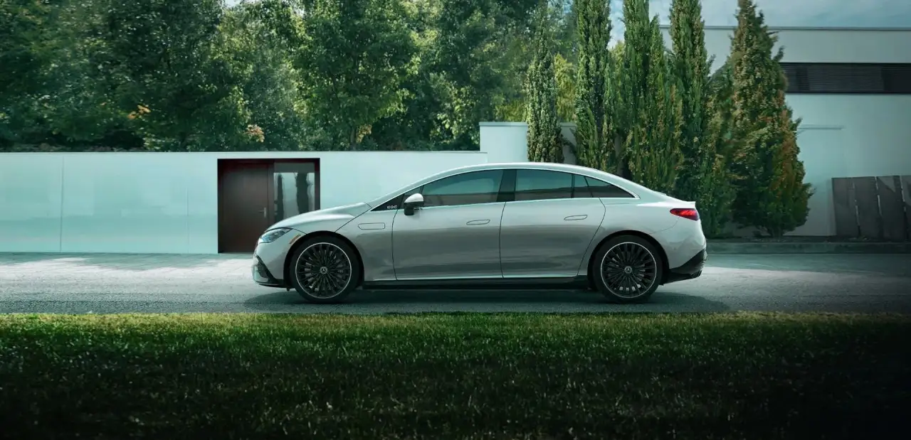 Mercedes D Segment Elektrikli Otomobiller: Mercedes D Sınıfı Elektrikli Araba Modelleri