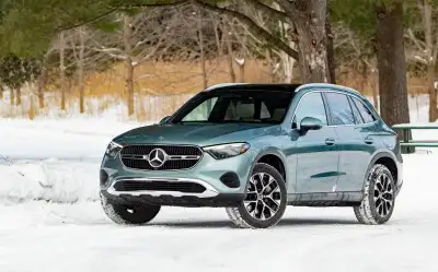 Mercedes D Segment SUV Otomobiller: Mercedes D-SUV Sınıfı Araba Modelleri