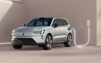 Volvo EX90