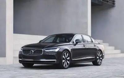Volvo S90